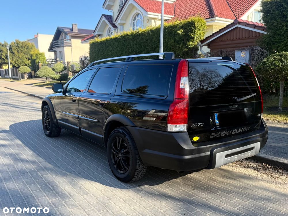 Volvo XC 70 AWD Momentum - 16
