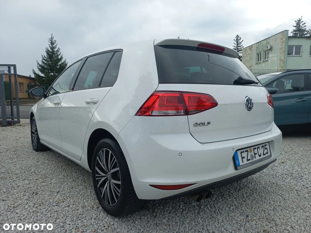 Volkswagen Golf 1.4 TSI BlueMotion Technology Allstar - 16