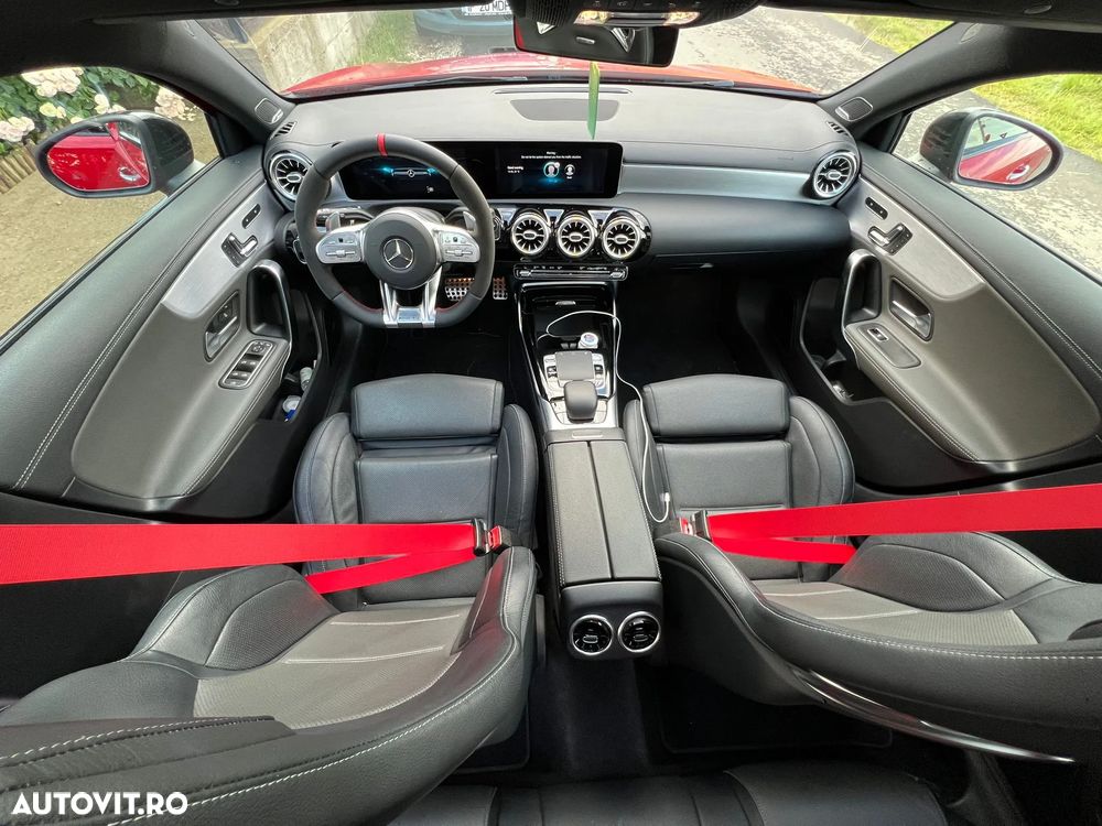 Mercedes-Benz A AMG 35 4MATIC+ Sedan Aut. - 20