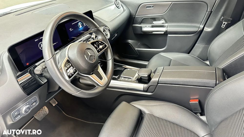 Mercedes-Benz GLA 250 e - 11