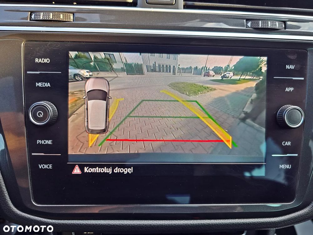 Volkswagen Tiguan 2.0 TSI 4Motion DSG OPF Highline - 31