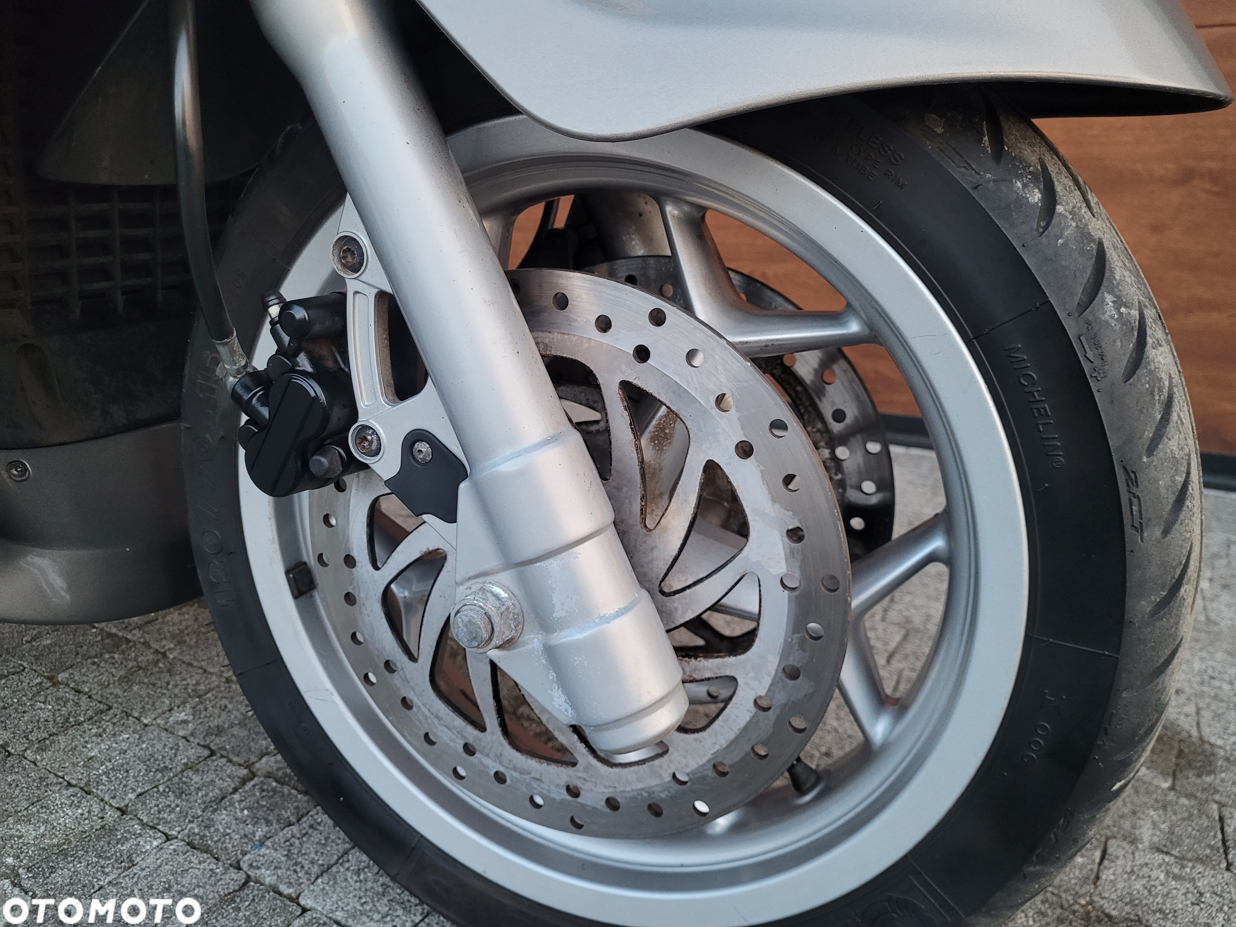 Piaggio X10 - 6