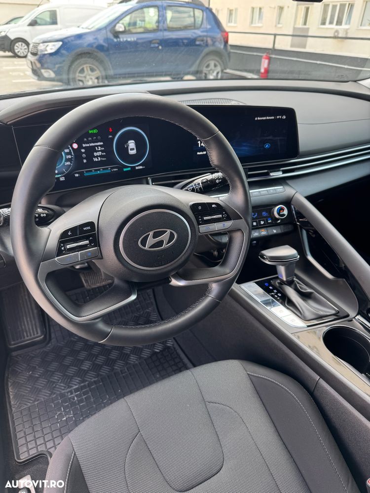 Hyundai Elantra 1.6 l 123 CP CVT Highway - 9