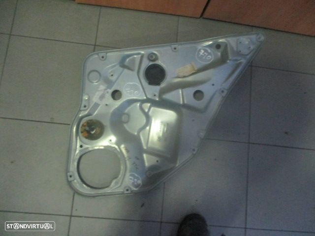 Elevador Manual W06L4839752AH SEAT IBIZA 2007 5P TD - 3
