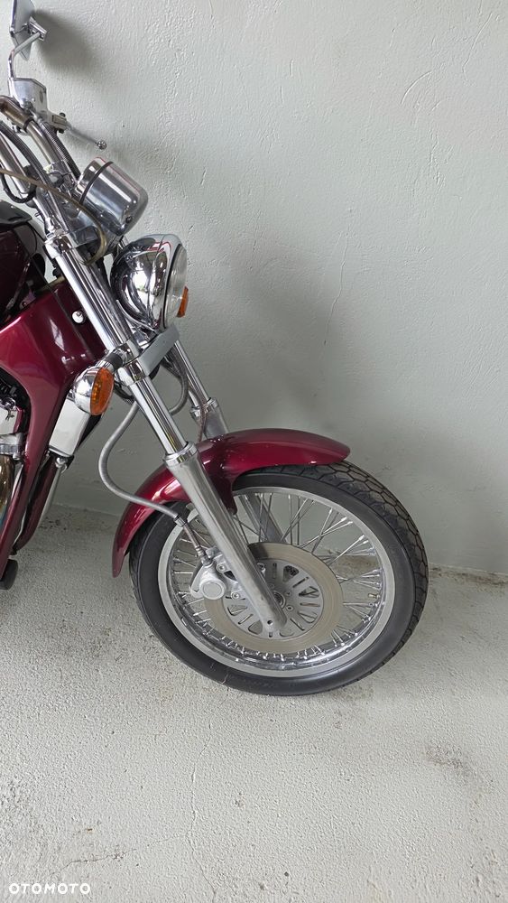 Suzuki Intruder - 19