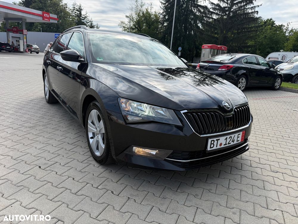 Skoda Superb 2.0 TDI DSG Premium Edition - 3