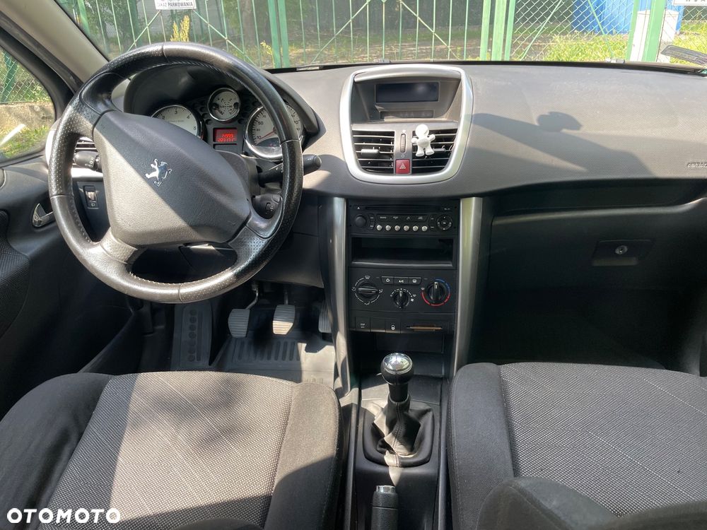 Peugeot 207 110 HDi FAP (Blue Lion) Sport - 6