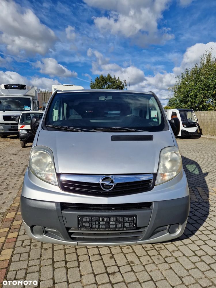 Opel Vivaro - 2