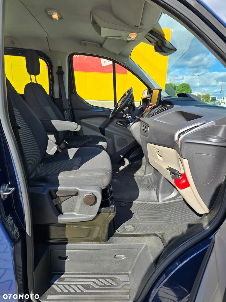 Ford Transit Custom - 10