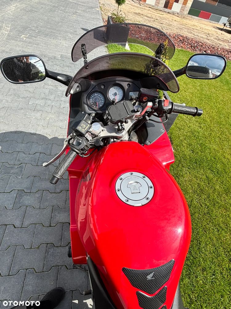 Honda VFR - 5