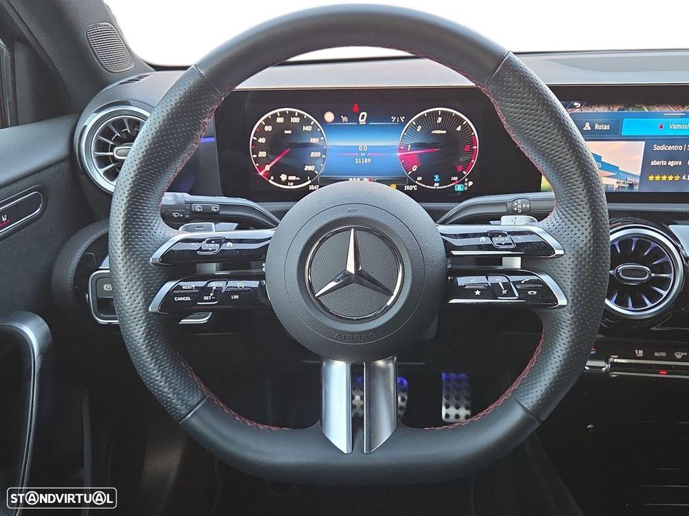 Mercedes-Benz A 180 d 8G-DCT AMG Line - 16