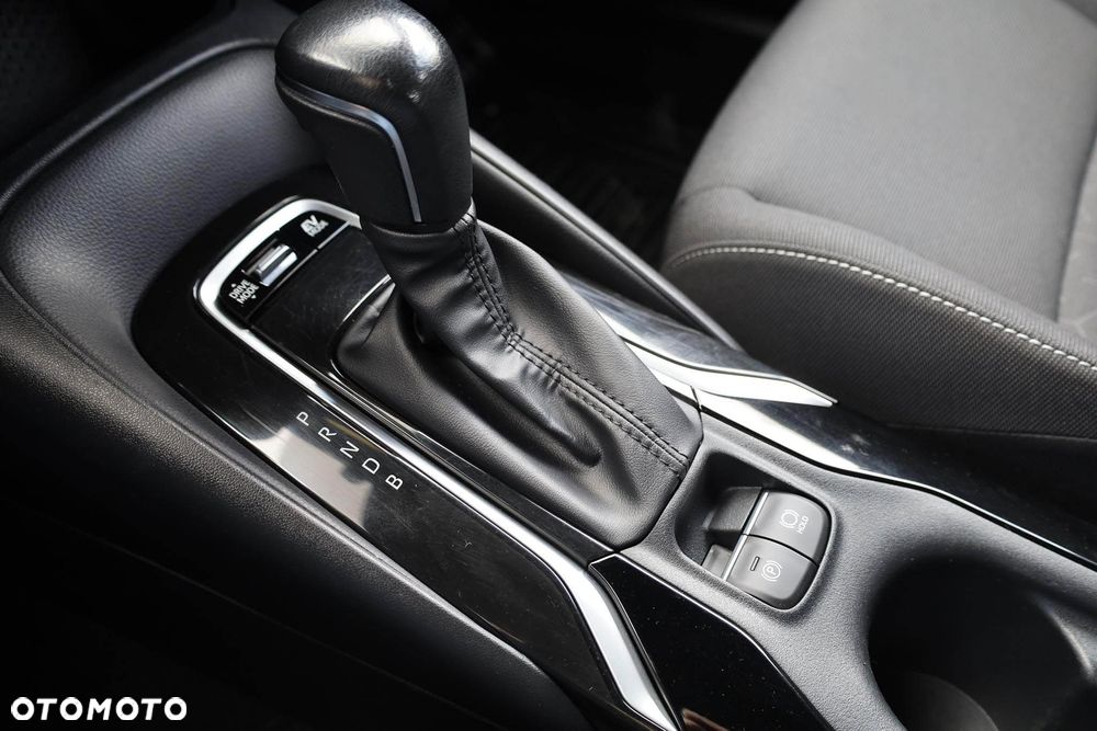 Toyota Corolla 1.8 Hybrid Comfort - 25