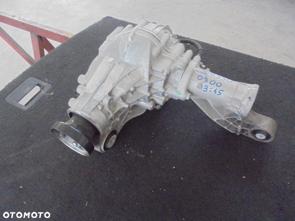 MERCEDES ML GL GLE GLS W166 MOST DYFER PRZOD 6.3 AMG - 1