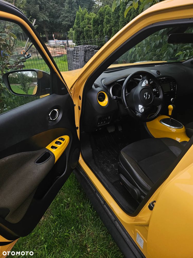 Nissan Juke 1.6 DIG-T N-Connecta 4WD Xtronic EU6 - 17