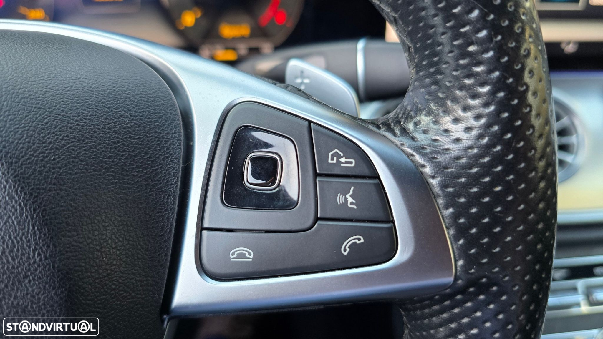 Mercedes-Benz E 220 - 20