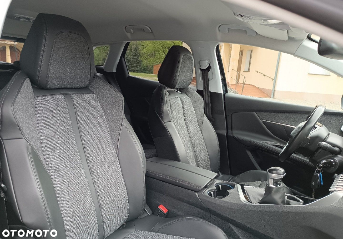 Peugeot 3008 - 16