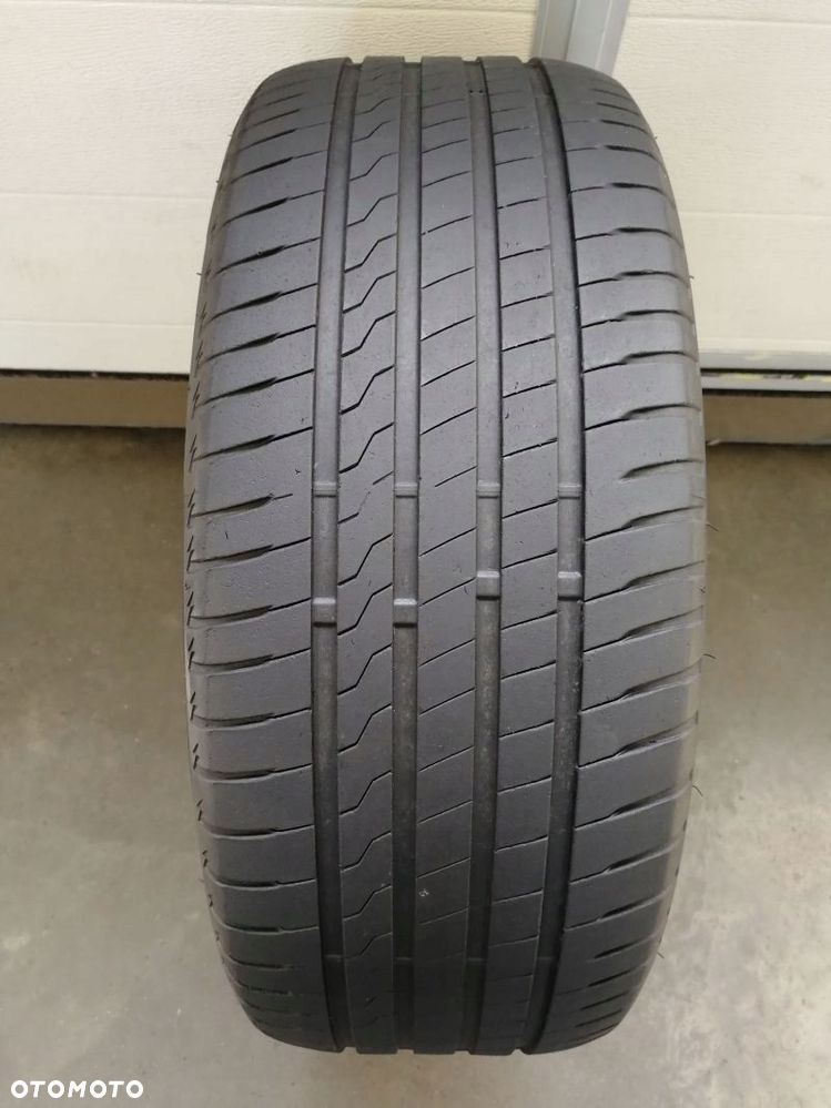 Opona letnia 245/45 R 19 Firestone Roadhawk
