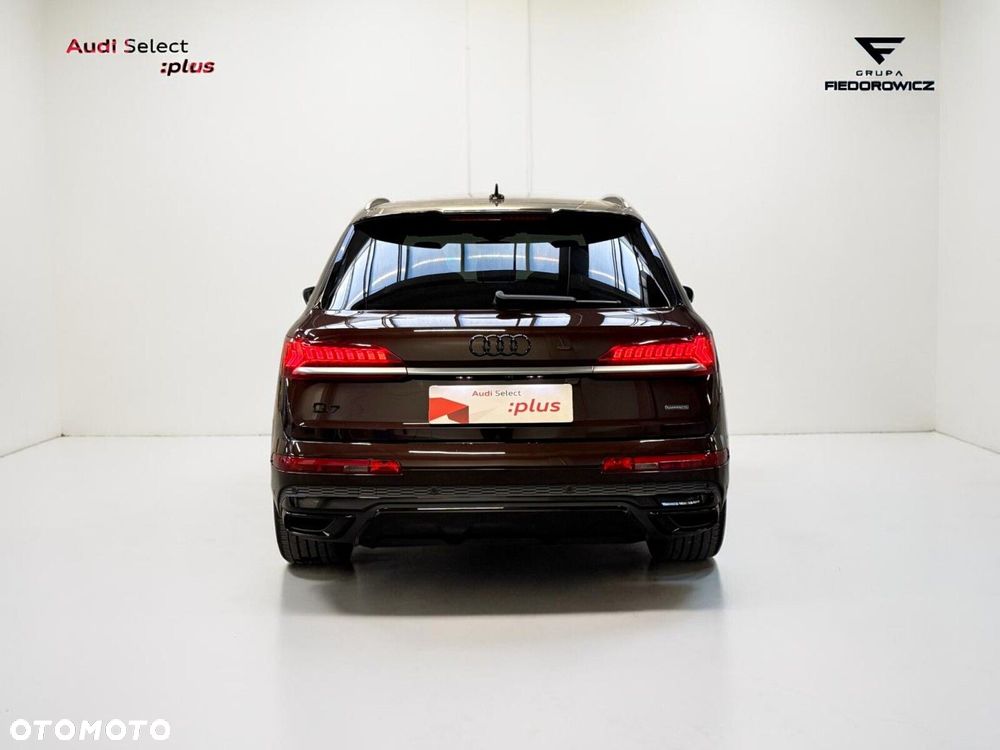 Audi Q7 - 8