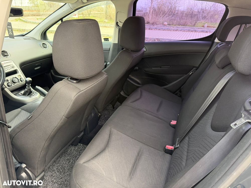 Peugeot 308 1.6 e-HDI FAP STT Acces - 12