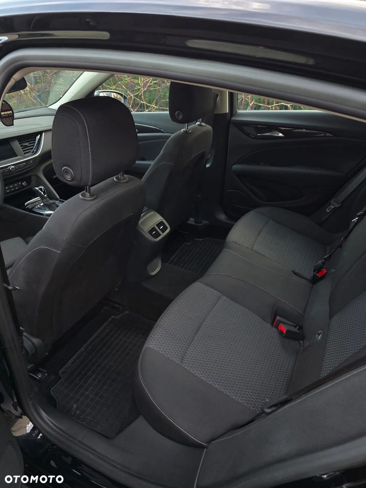 Opel Insignia 2.0 T Elegance S&S - 12