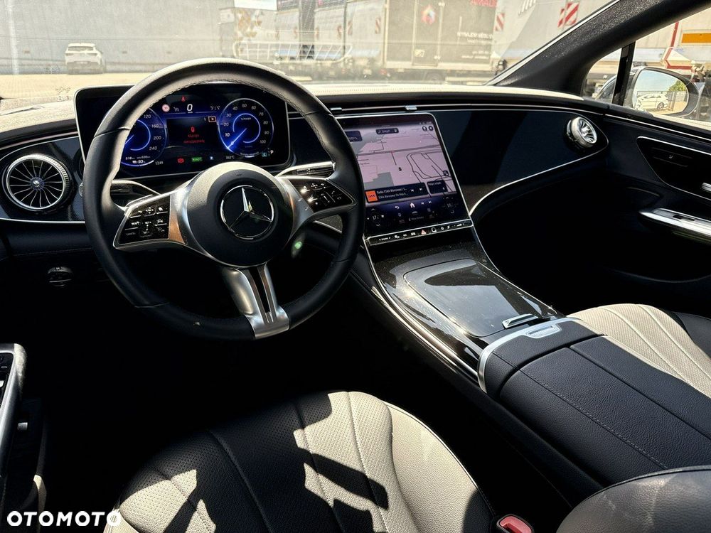 Mercedes-Benz EQE 350+ 90.5kWh - 13