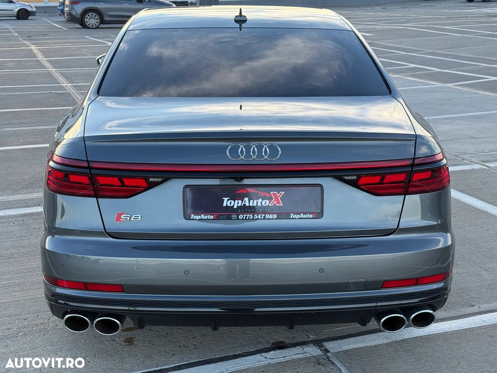 Audi S8 4.0 TFSI quattro Tiptronic - 11