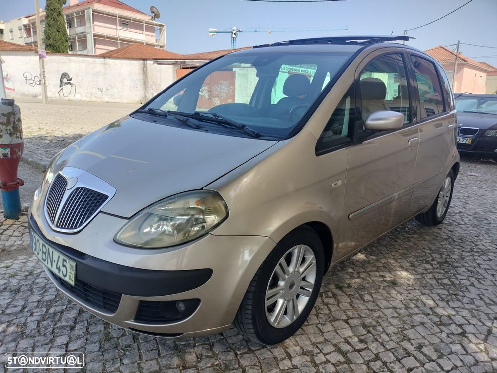 Lancia Musa 1.3 16V M-jet Oro - 3