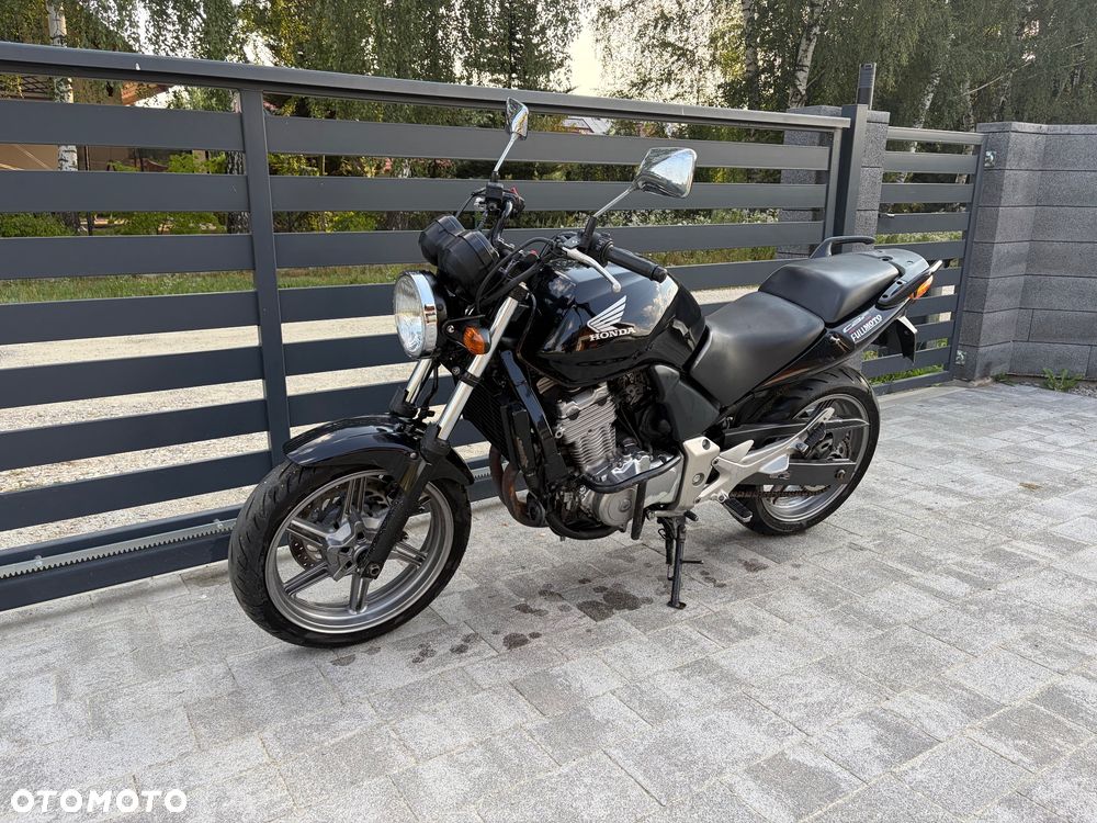 Honda CBF - 8