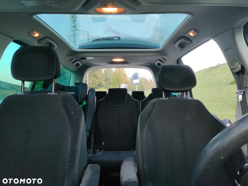 Citroën C4 Picasso - 6