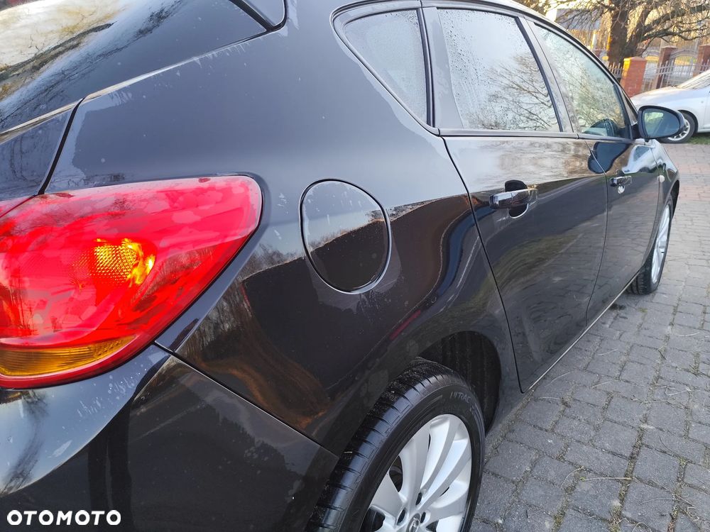 Opel Astra 1.6 Edition Sport - 9