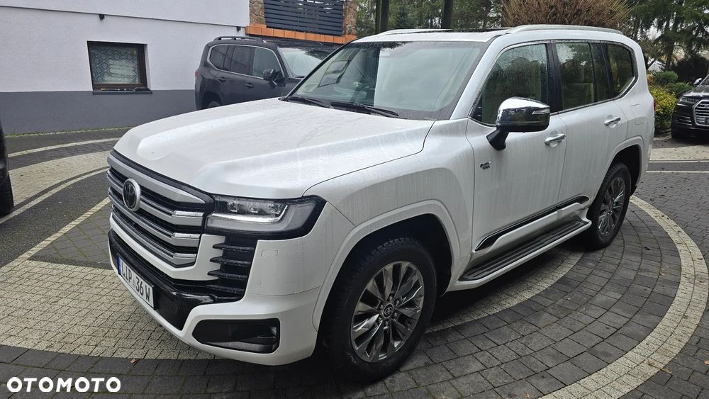 Toyota Land Cruiser - 18