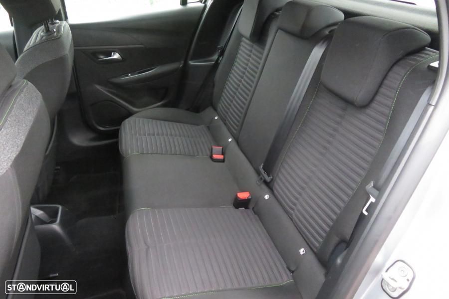 Peugeot 208 1.2 PureTech Active - 11