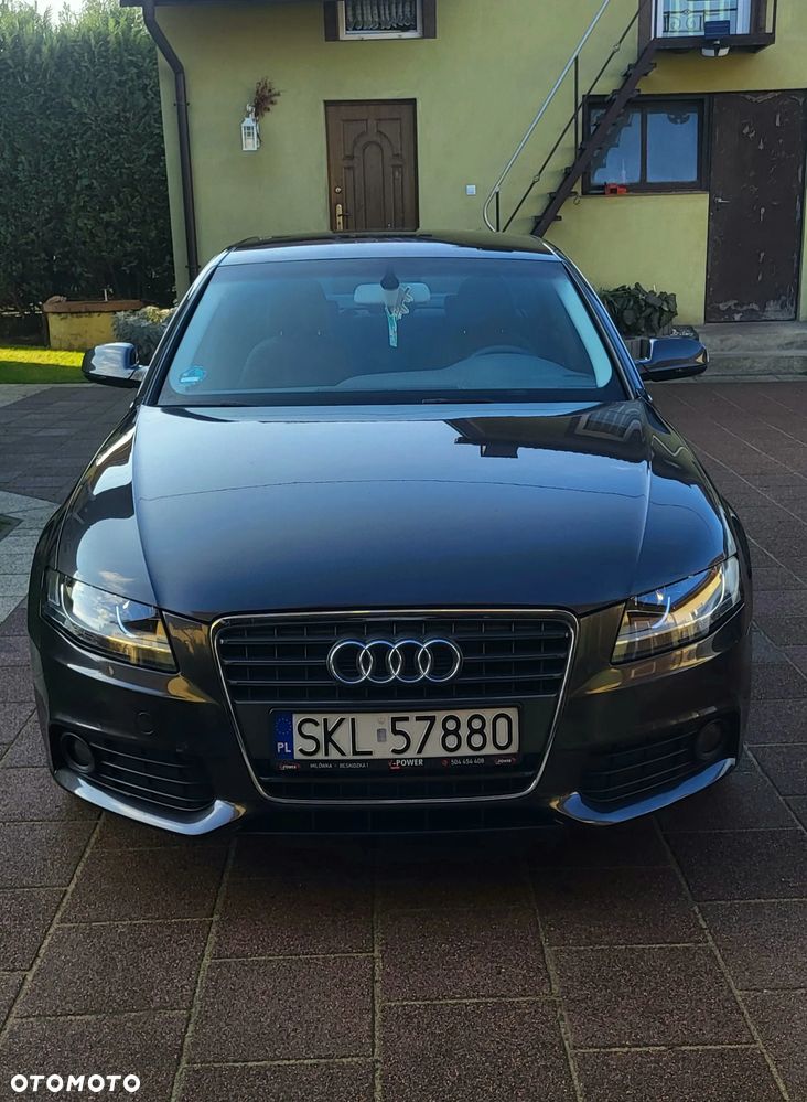 Audi A4 - 1