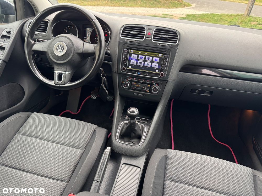 Volkswagen Golf - 9