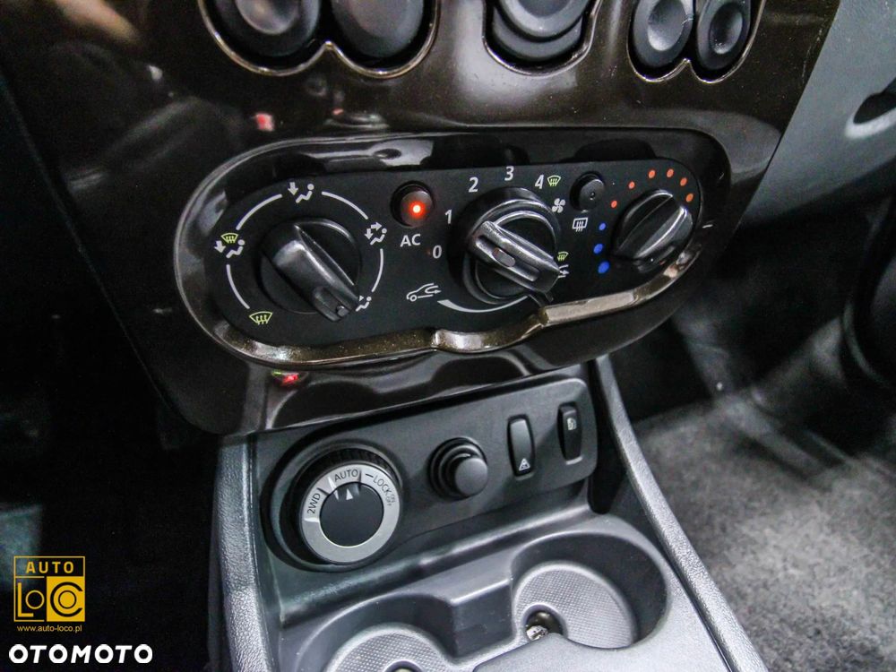Dacia Duster 1.6 16V 4x4 Prestige - 18
