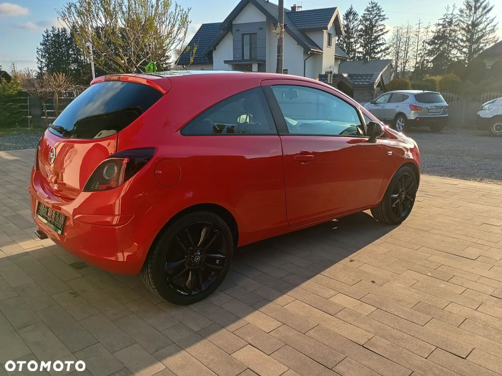 Opel Corsa 1.4 16V Sport - 4