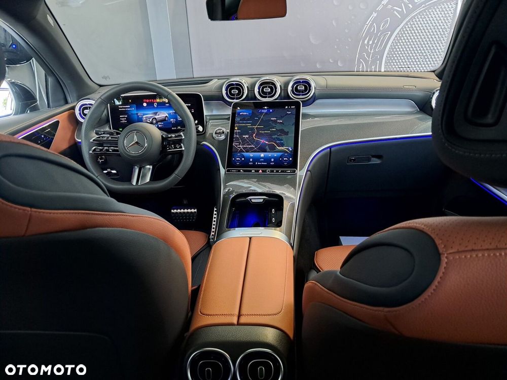 Mercedes-Benz GLC - 34