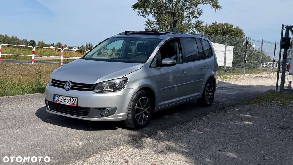 Volkswagen Touran 1.6 TDI DPF BlueMotion Technology DSG Highline - 11