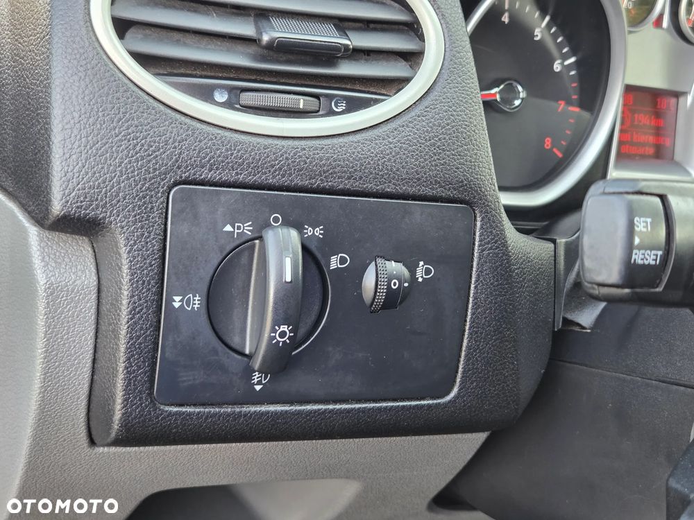 Ford Focus - 16