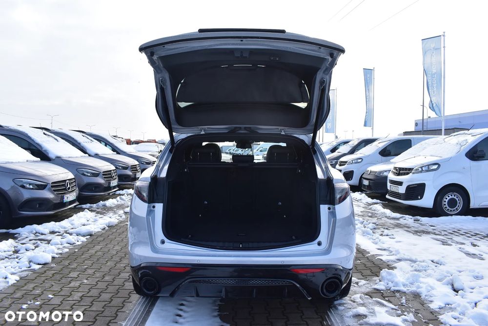 Alfa Romeo Stelvio 2.0 Turbo Veloce Q4 - 13