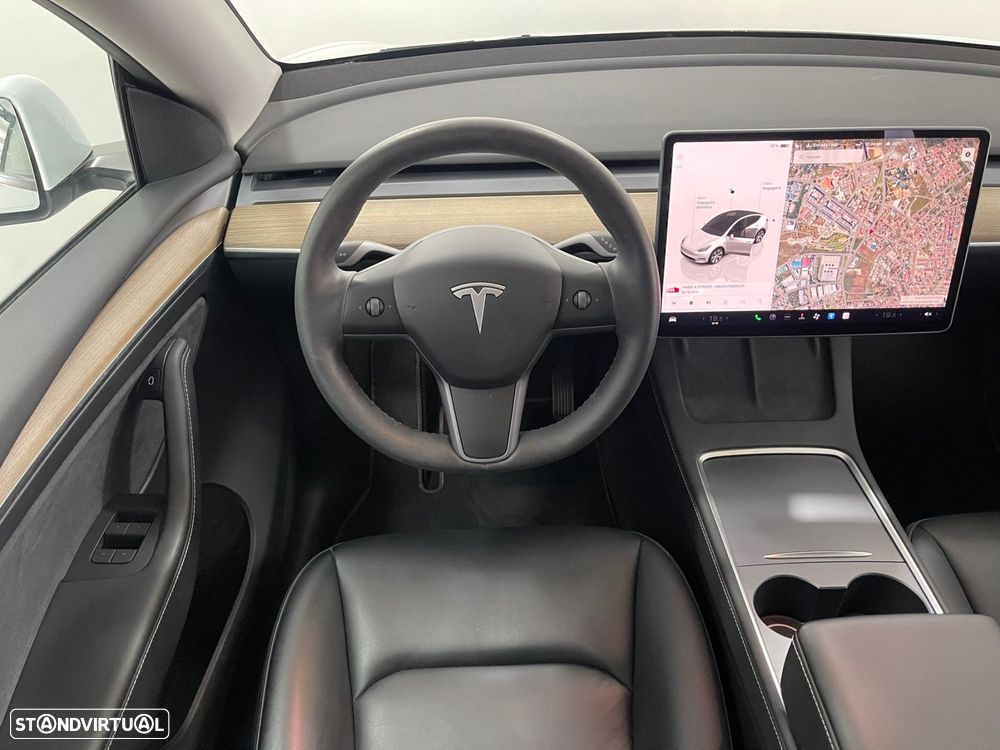 Tesla Model Y RWD - 28