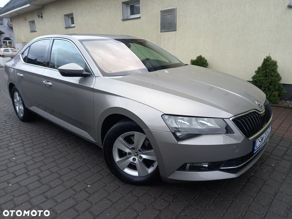 Skoda Superb 1.6 TDI Style - 8