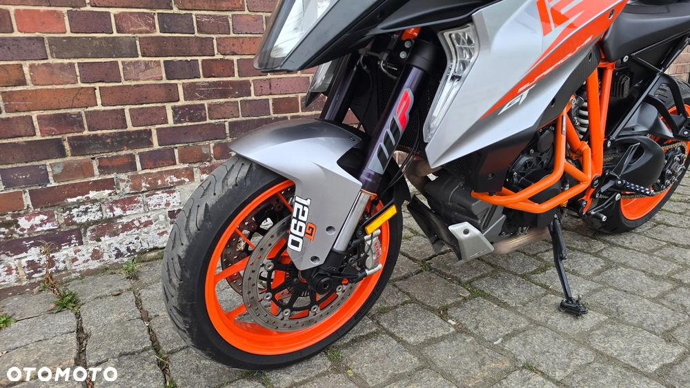 KTM Super Duke - 13