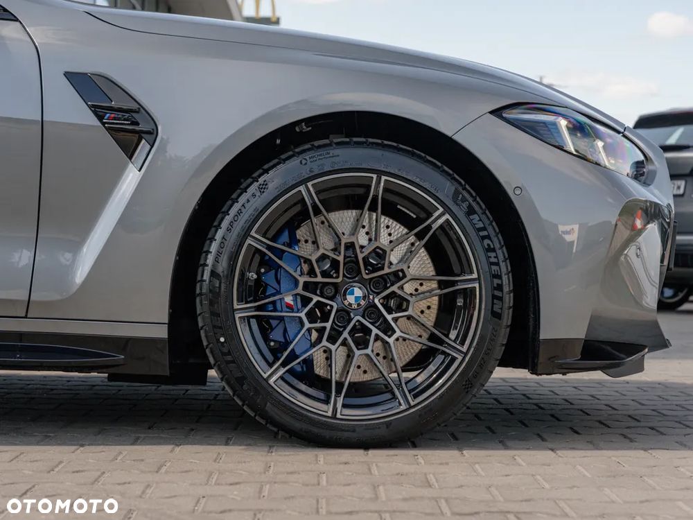 BMW M4 - 5