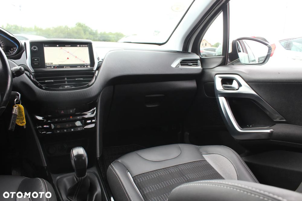 Peugeot 2008 PureTech 110 Stop&Start Allure - 30