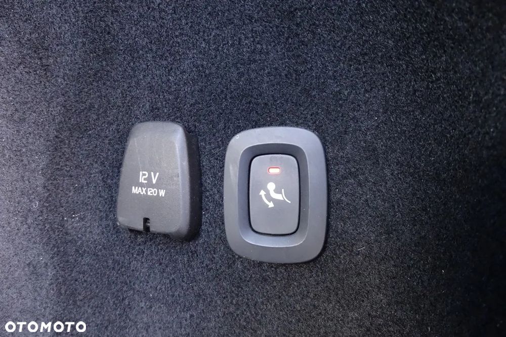 Volvo V60 D3 Geartronic Momentum - 22