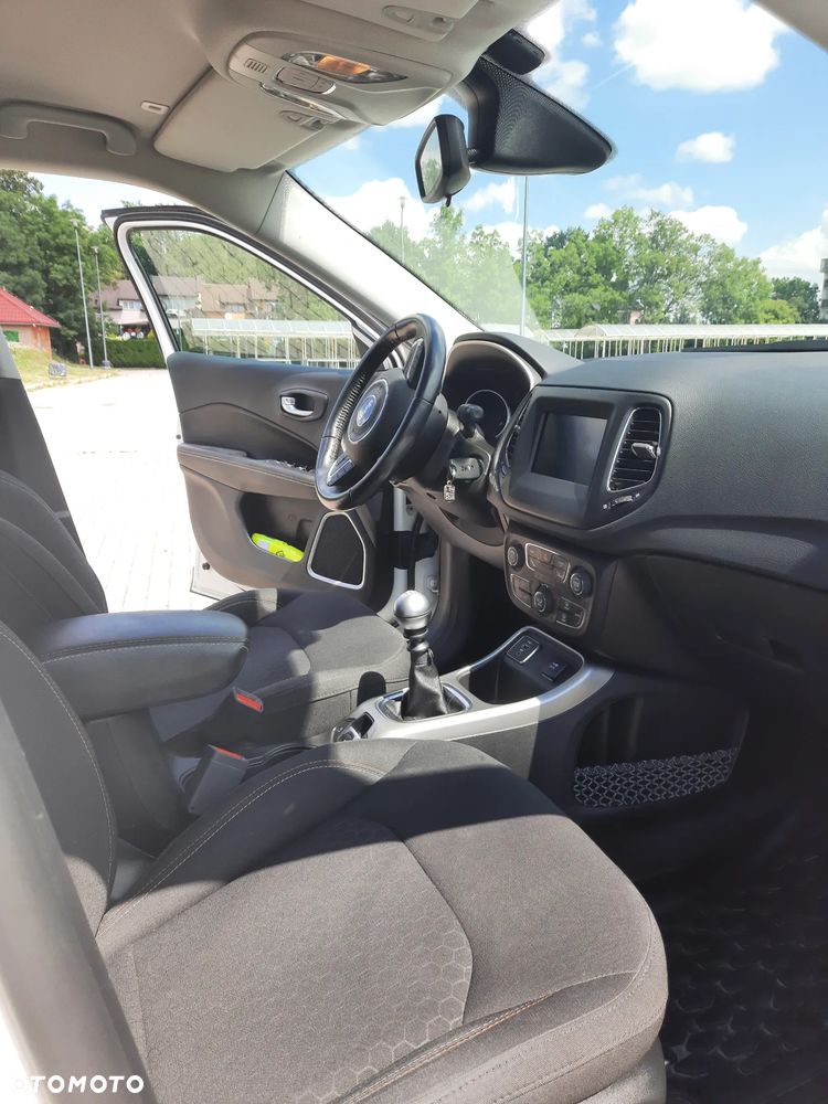 Jeep Compass 1.4 TMair Longitude FWD S&S - 9