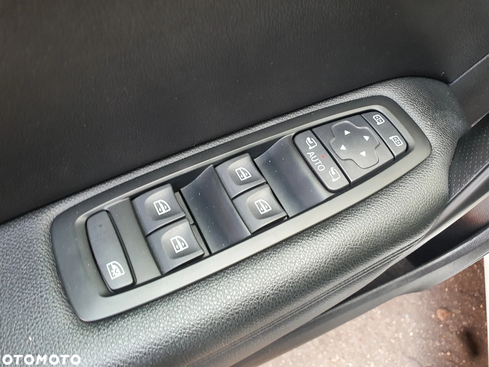 Renault Megane ENERGY dCi 165 EDC GT - 20