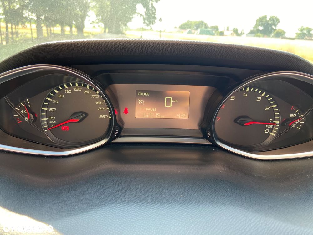 Peugeot 308 - 12