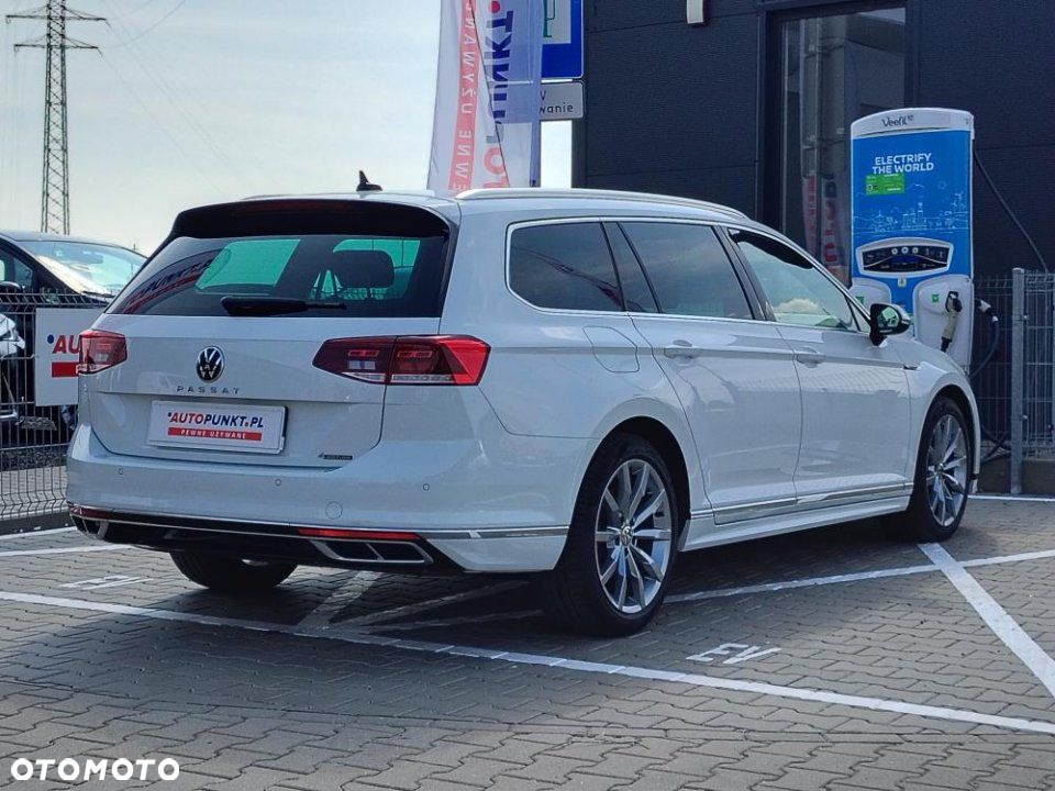 Volkswagen Passat - 6